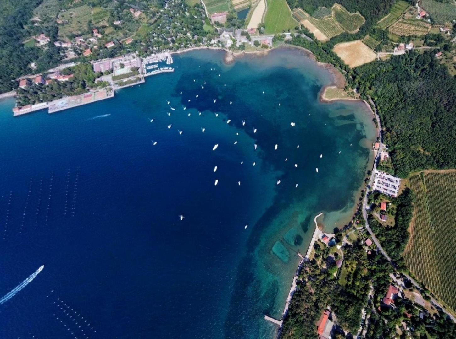 Appartamento Delizia Ancarano Esterno foto